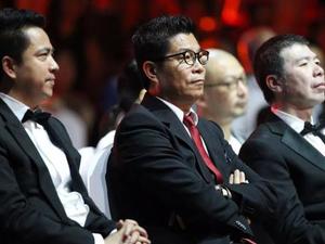 42岁詹姆斯依旧暴扣如飞：他的运动天赋令人叹为观止